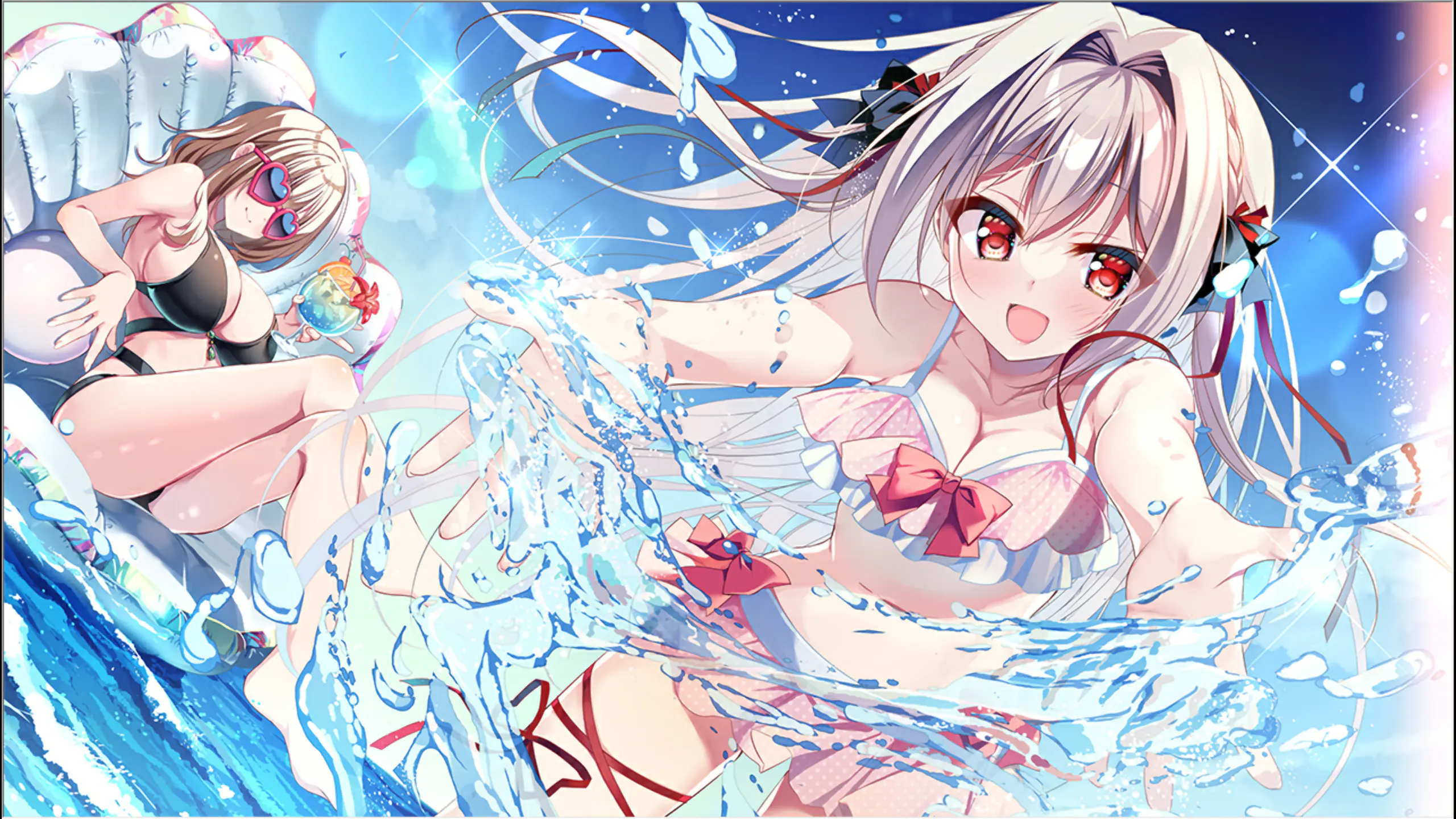 泳池边,弥命与明享受盛夏的水花